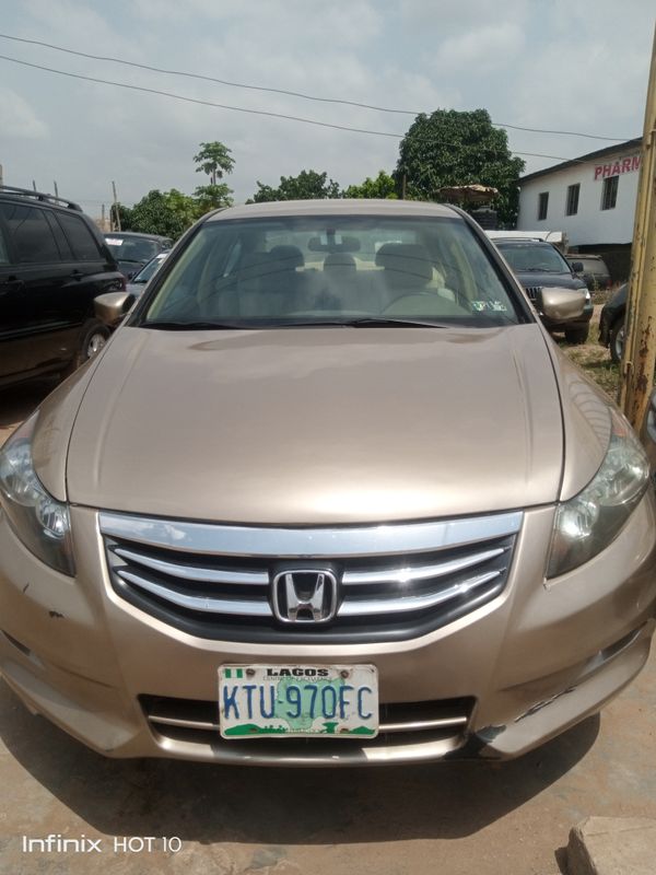Main image of 2010 Honda Accord LE